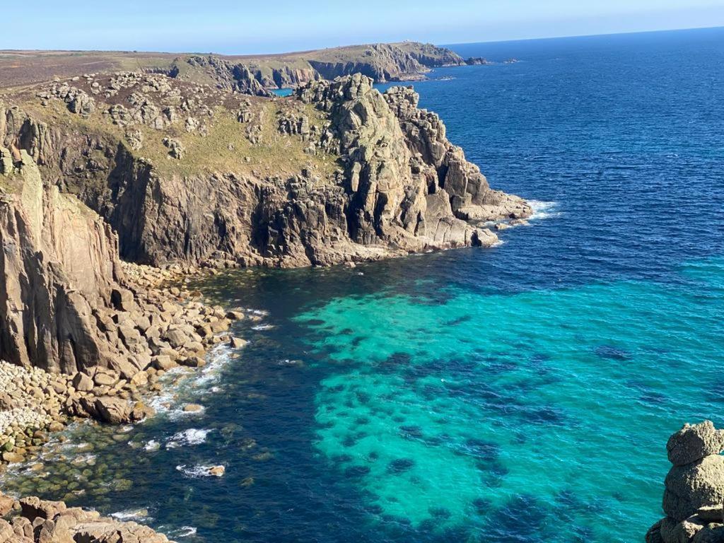 2 Bedroom Cottage Sleeps 4 With Hot-Tub, & Shared Pool Use Sennen Buitenkant foto